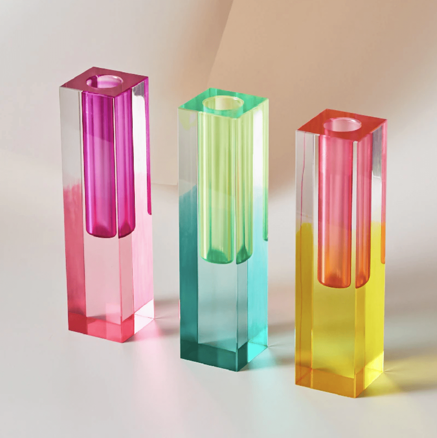 The Southern Atelier – Modern Prism Acrylic Vase - The Southern AtelierSKU_1755802951551_288