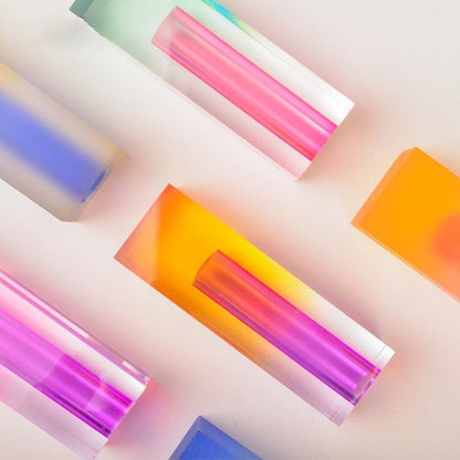 The Southern Atelier – Modern Prism Acrylic Vase - The Southern AtelierSKU_1755802951551_288