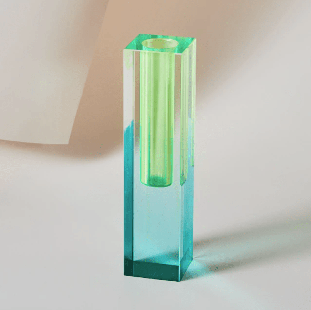 The Southern Atelier – Modern Prism Acrylic Vase - The Southern AtelierSKU_1755802951551_824