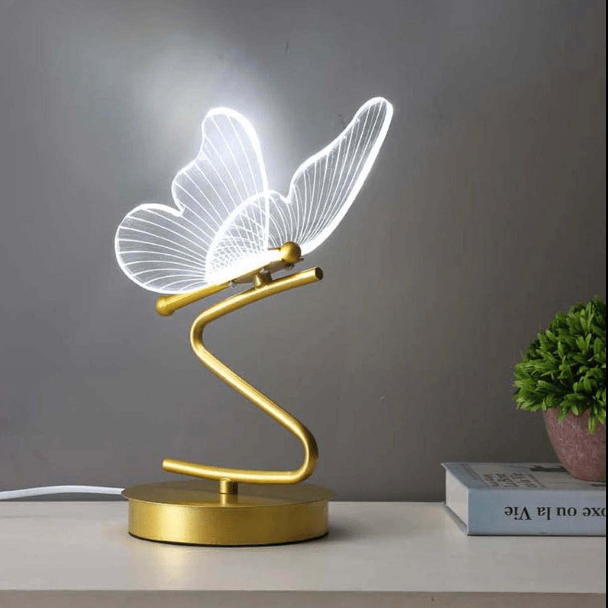 The Southern Atelier – Nordic Butterfly LED Table Lamp - The Southern AtelierSKU_1754143553435_662