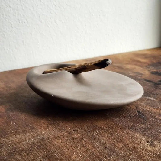 The Southern Atelier – Palo Santo Ceramic Holder - The Southern AtelierSKU_1755802835086_90