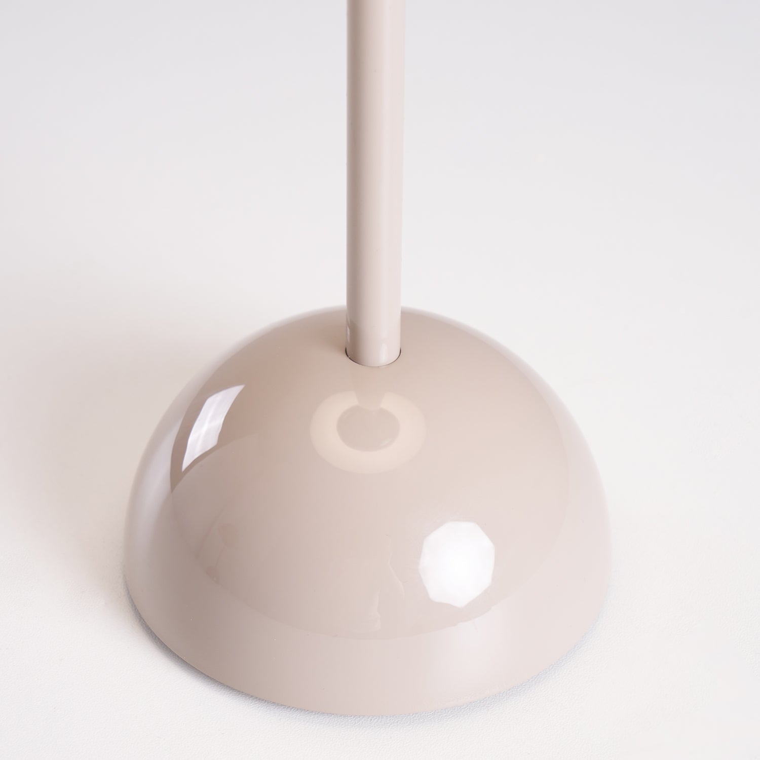 The Southern Atelier – Rechargeable LED Desk Lamp - The Southern AtelierSKU_1757776125750_646