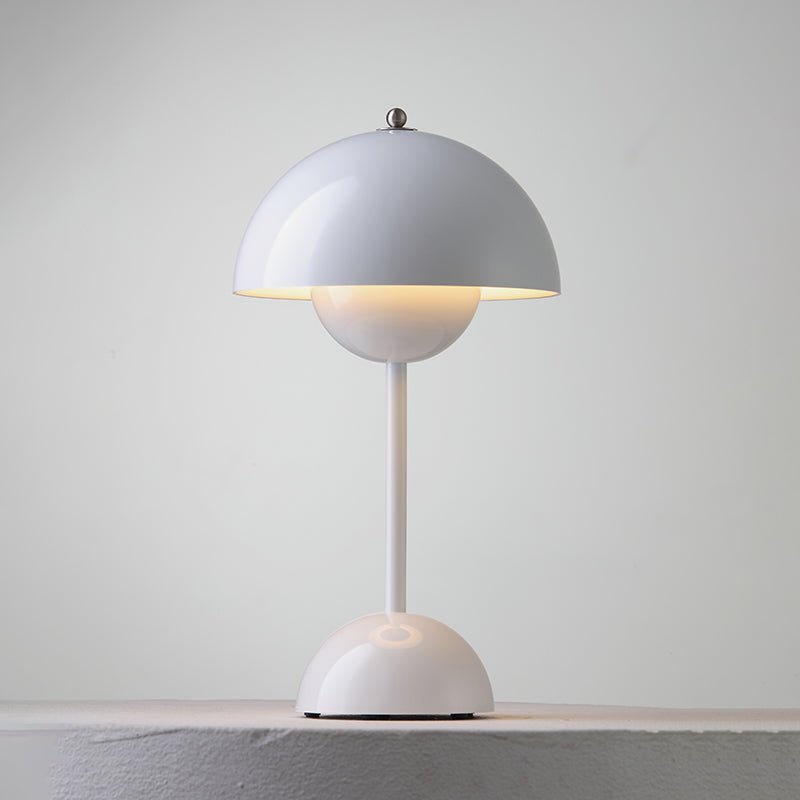 The Southern Atelier – Rechargeable LED Desk Lamp - The Southern AtelierSKU_1757776125750_646