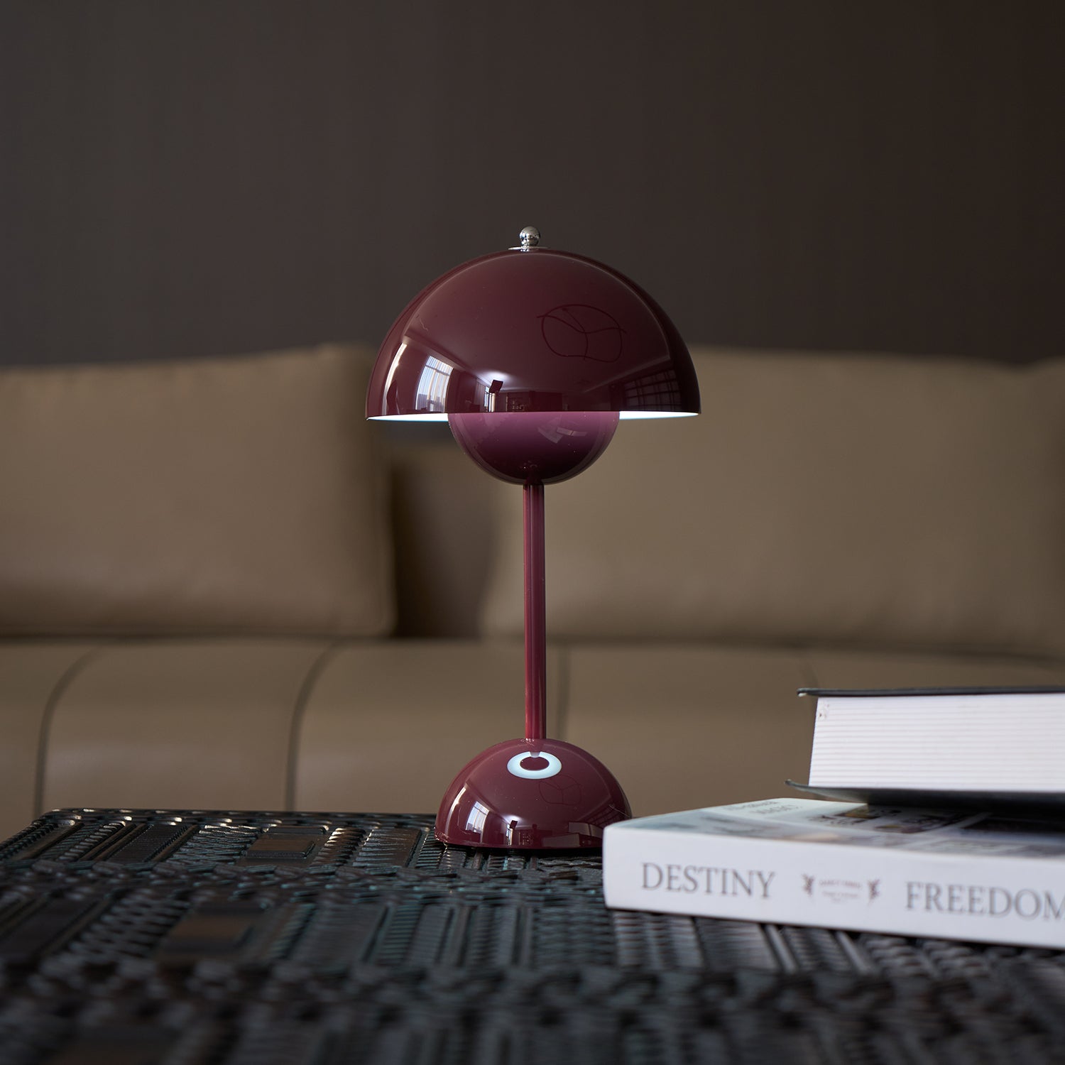 The Southern Atelier – Rechargeable LED Desk Lamp - The Southern AtelierSKU_1757776125750_646