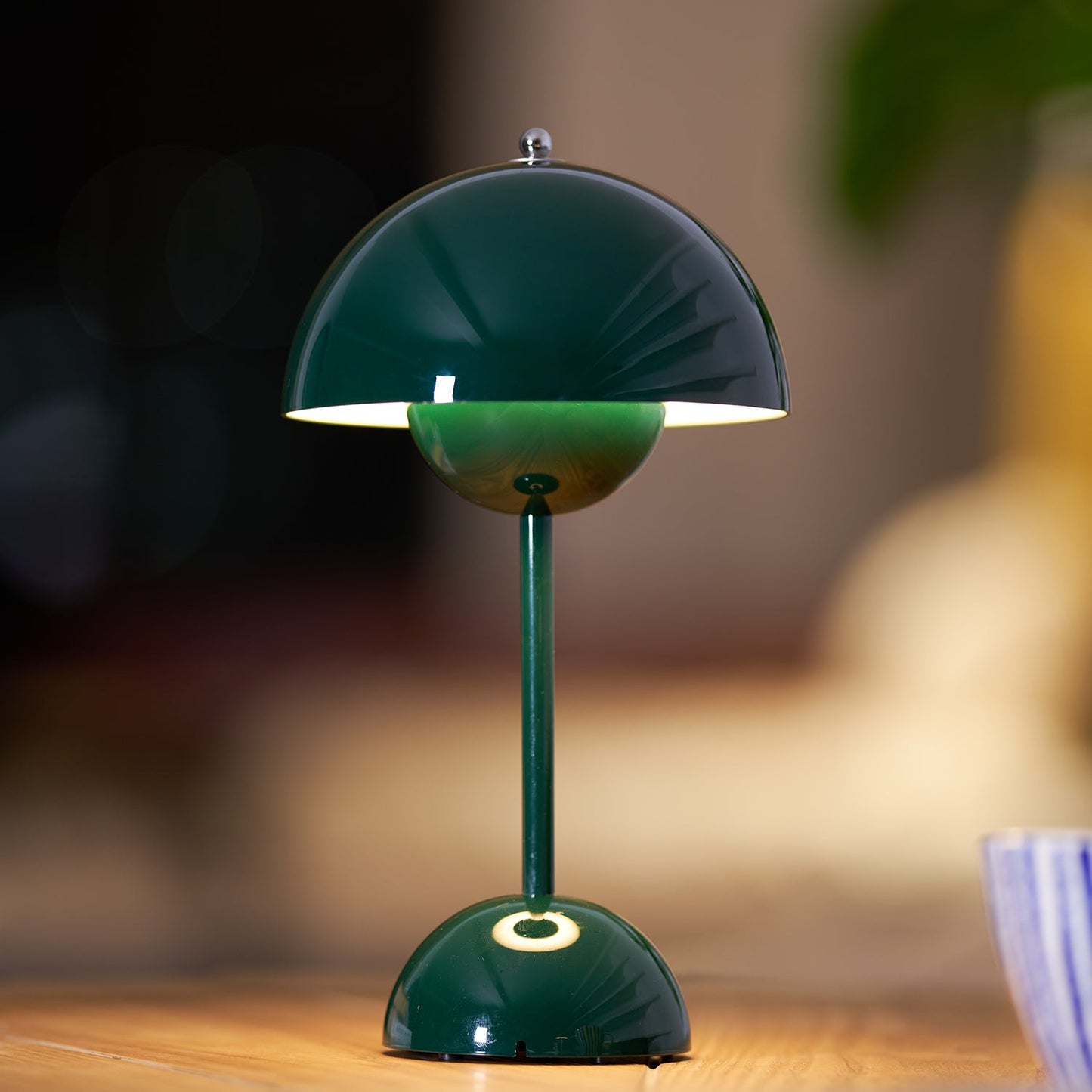 The Southern Atelier – Rechargeable LED Desk Lamp - The Southern AtelierSKU_1757776125750_646