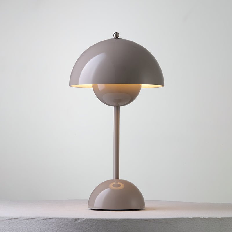 The Southern Atelier – Rechargeable LED Desk Lamp - The Southern AtelierSKU_1757776125750_799