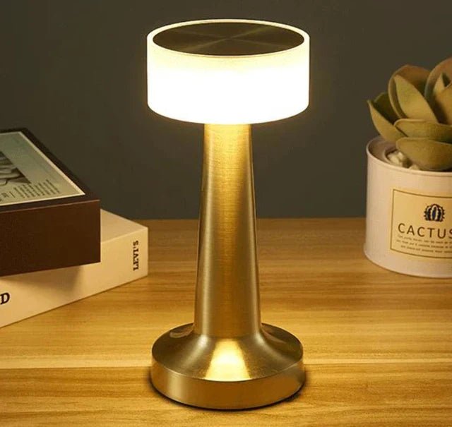 The Southern Atelier – Retro Metal Table Lamp - The Southern AtelierSKU_1754206850460_404