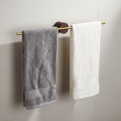 The Southern Atelier – Stylish Mobile Towel Rail in Sleek Chrome Finish for a Serene Ambiance - The Southern AtelierSKU_1762849850720_654