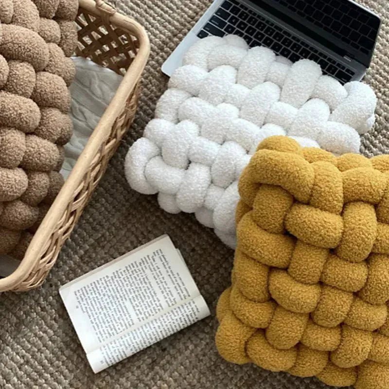 The Southern Atelier – Vibrant Textured Nordic Knot Cushion for a Serene Ambiance - The Southern AtelierSKU_1763119229408_760