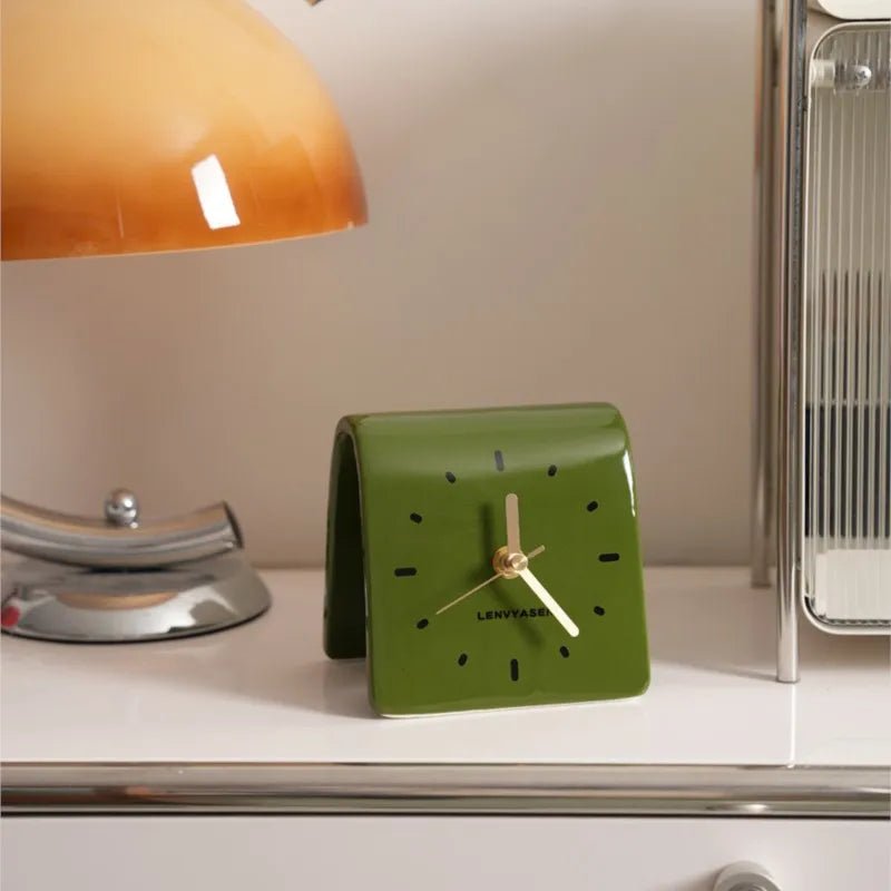 The Southern Atelier – Vintage Ceramic Desk Clock - The Southern AtelierSKU_1755802860418_356