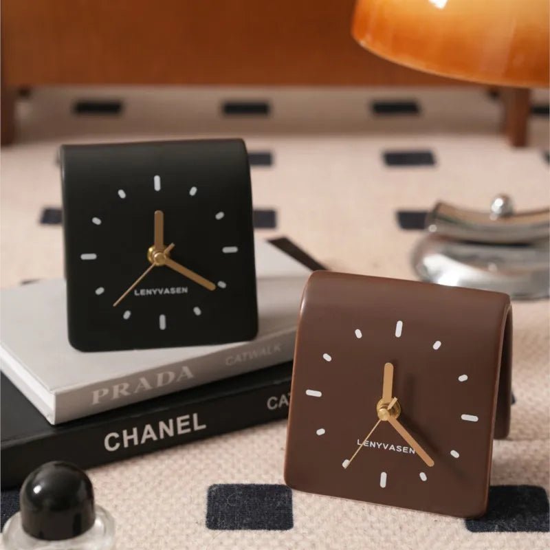 The Southern Atelier – Vintage Ceramic Desk Clock - The Southern AtelierSKU_1755802860418_356