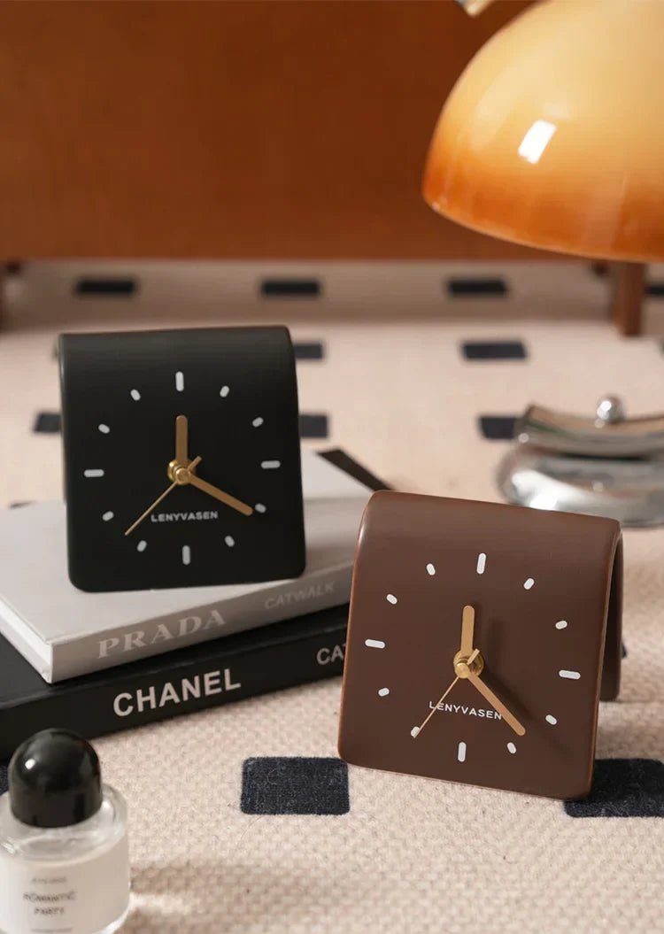 The Southern Atelier – Vintage Ceramic Desk Clock - The Southern AtelierSKU_1755802860418_356