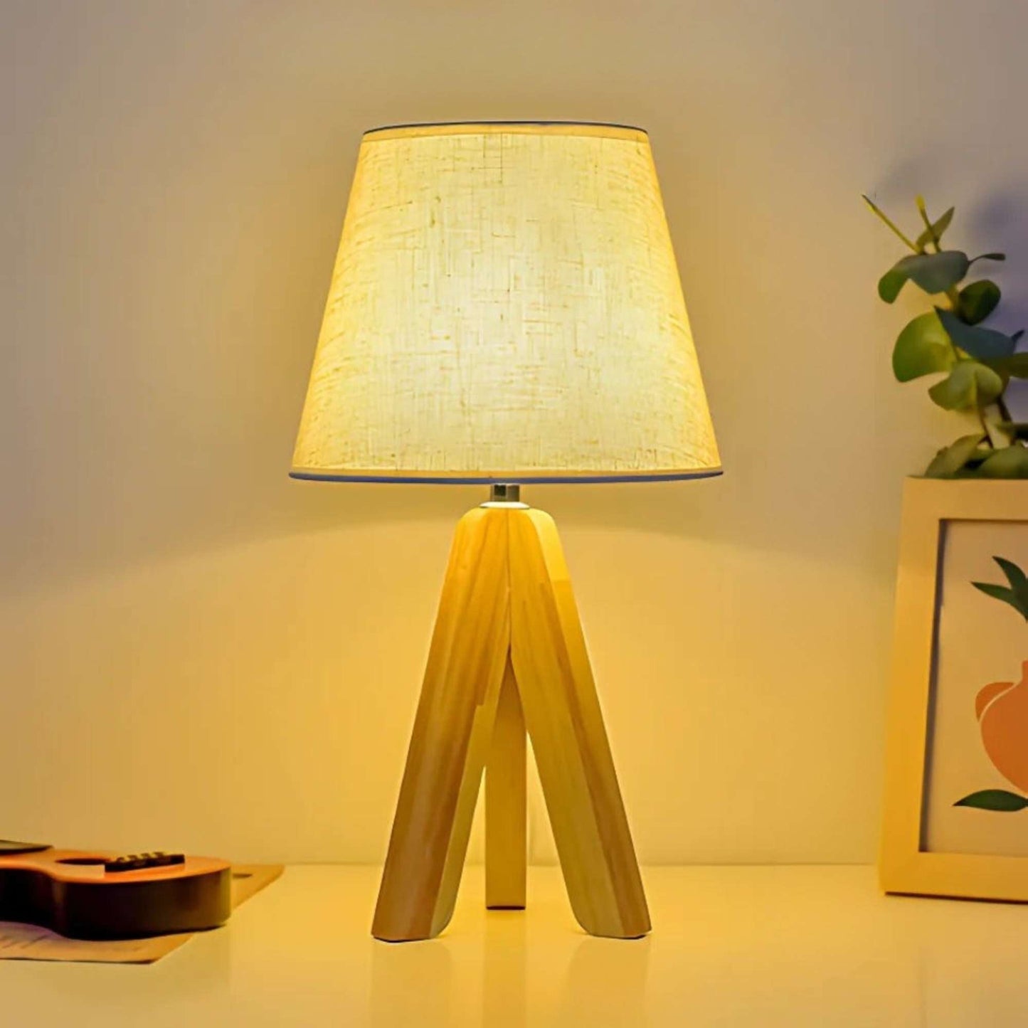 The Southern Atelier – Wooden Tripod USB Lamp - The Southern AtelierSKU_1755202180203_279
