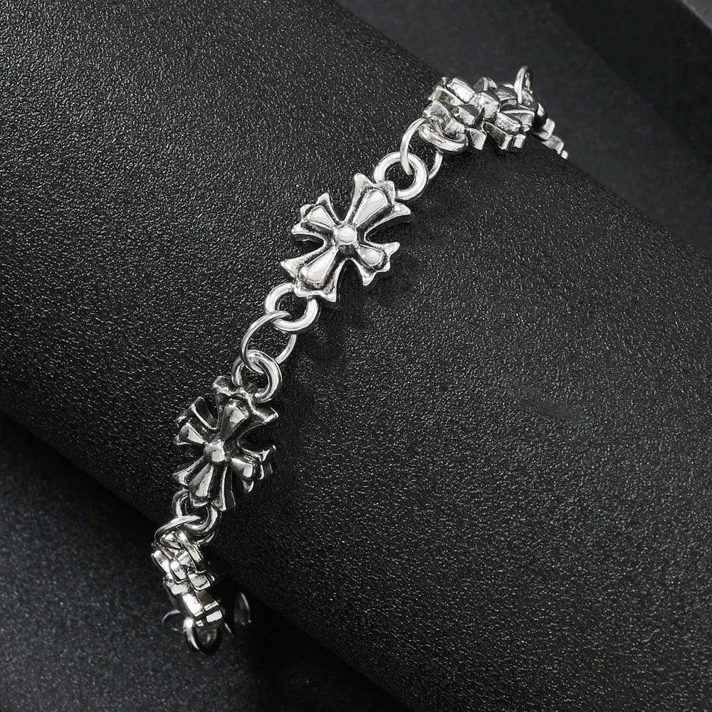 Vesper Gothic Cross Bracelet in Durable Metal Alloy with Vintage Finish, 20 cm - The Southern AtelierSKU_1791062584653_532