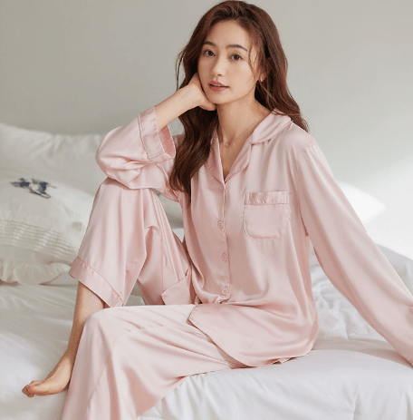 Women’s Pyjama for Breathable, Temperature-Regulating Sleep - The Southern AtelierSKU_1786565855006_364
